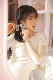 明星专题：江一燕